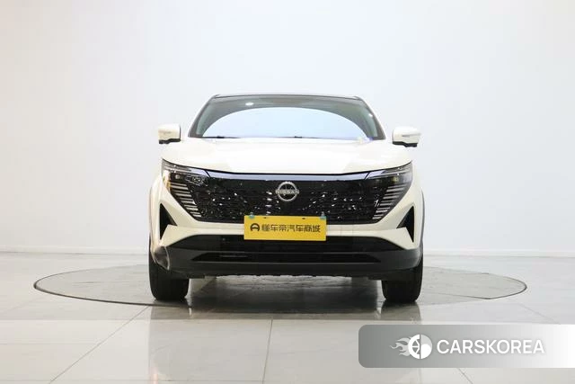 Nissan Qashqai 2025 Белый из Китая, фото 2