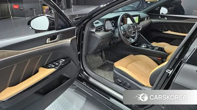 Kia K5 3rd generation 2023 Черный из Кореи, фото 2