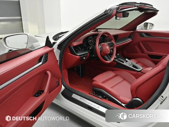 Porsche 911(992) 2024 Серебристо-серый из Кореи, фото 2