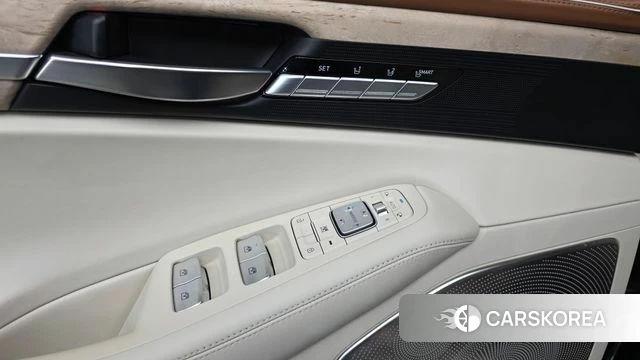 Genesis G90 2019 Черный из Кореи, фото 2