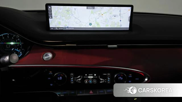 Genesis GV70 2021 Белый из Кореи, фото 2