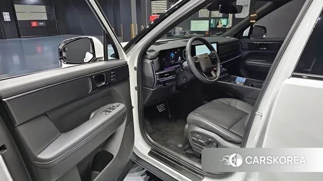 Hyundai Santa Fe (MX5) 2023 Белый из Кореи, фото 2