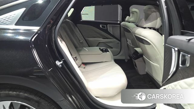 Kia K8 Hybrid 2023 Черный из Кореи, фото 2