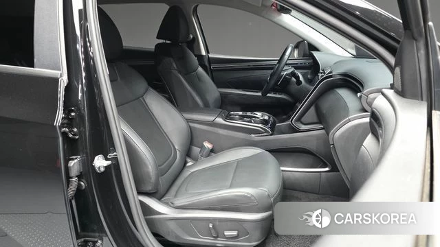 Hyundai Tucson (NX4) 2022 Черный из Кореи, фото 2