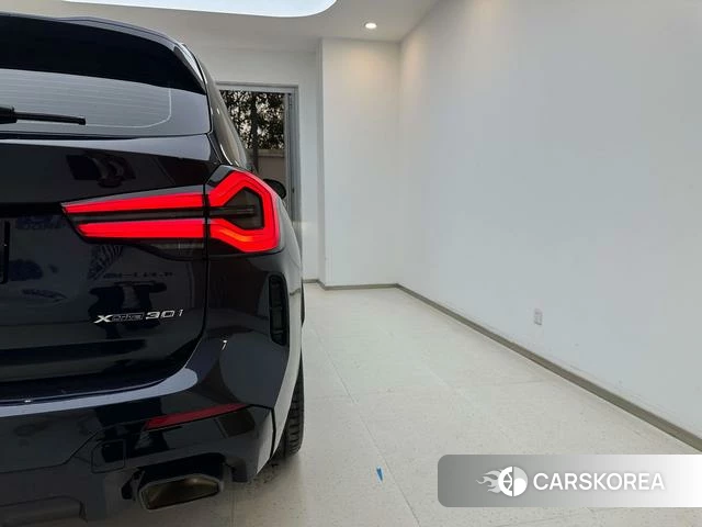 BMW X3 2022 Черный из Китая, фото 2