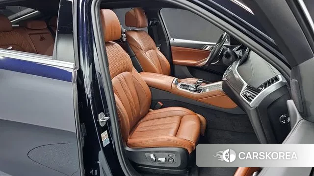 BMW X6 (G06) 2021 Черный из Кореи, фото 2