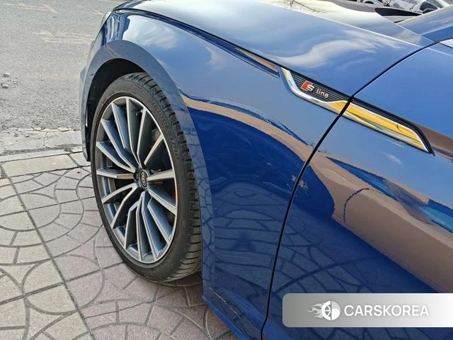 Audi A5 2024 Синий из Китая, фото 2