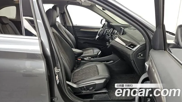 BMW X1 (F48) 2020 Серый из Кореи, фото 2