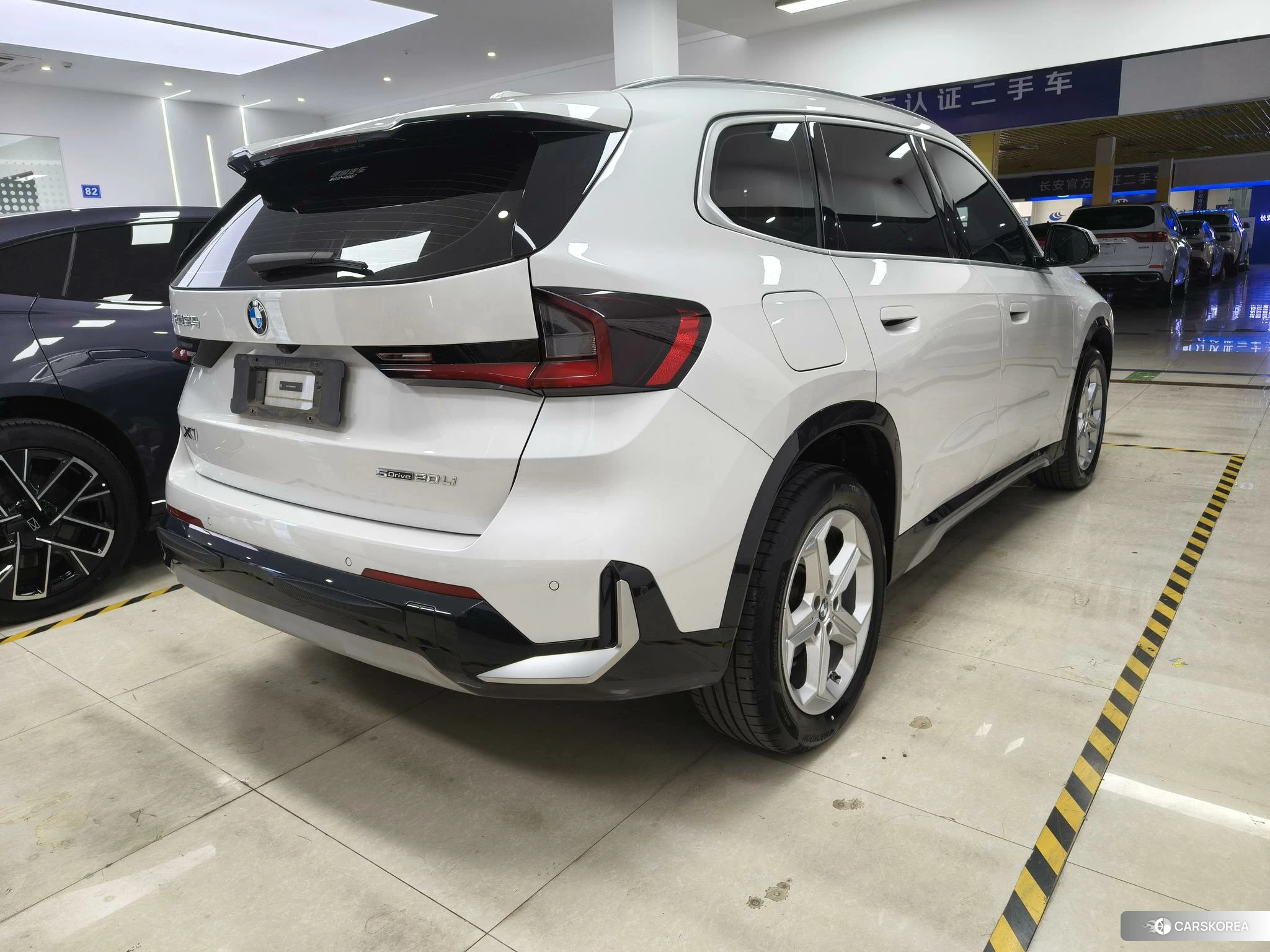 BMW X1 2023 Белый из Китая, фото 2