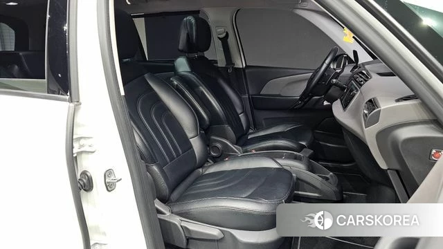 Citroen / DS Grand C4 Picasso 2018 Белый из Кореи, фото 2
