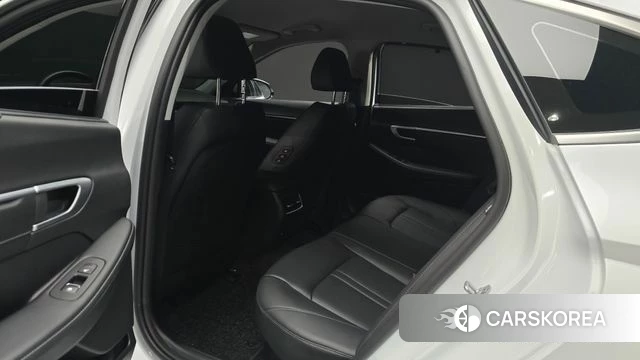 Hyundai Sonata D Edge Hybrid (DN8) 2025 Белый из Кореи, фото 2
