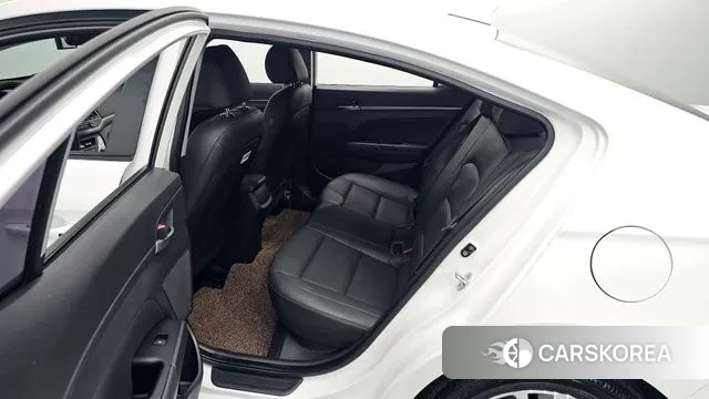 Hyundai Avante AD 2018 Белый из Кореи, фото 2