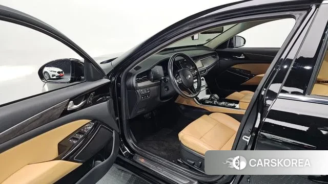 Kia K7 Premier Hybrid 2021 Черный из Кореи, фото 2