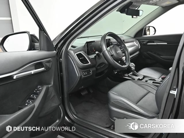 Kia The New Seltos 2023 Черный из Кореи, фото 2