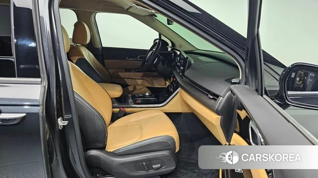Kia Carnival 4th generation 2023 Серый из Кореи, фото 2
