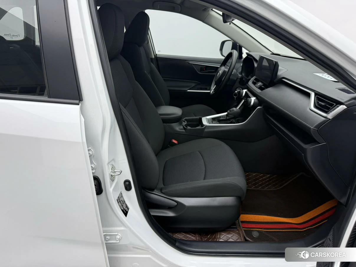Toyota RAV4 Rongfang 2023 Белый из Китая, фото 2