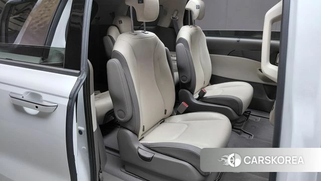 Kia Carnival 4th generation 2023 Белый из Кореи, фото 2