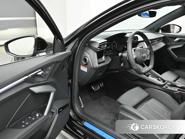Audi A3 (8Y) 2025 Черный из Кореи, фото 2