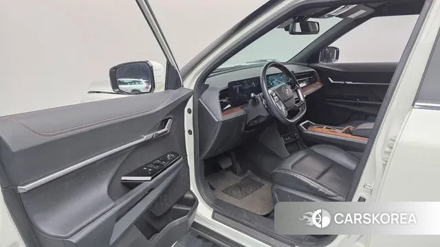 Ssangyong The New Torres 2024 Белый из Кореи, фото 2