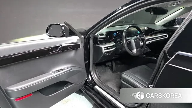 Hyundai Grandeur Hybrid (GN7) 2024 Черный из Кореи, фото 2