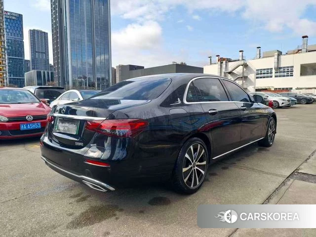 Mercedes-Benz E-class PHEV 2022 Черный из Китая, фото 2