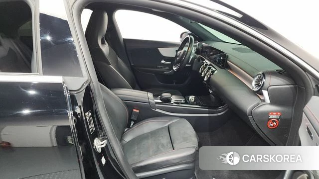 Mercedes-Benz CLA-Class C118 2021 Черный из Кореи, фото 2