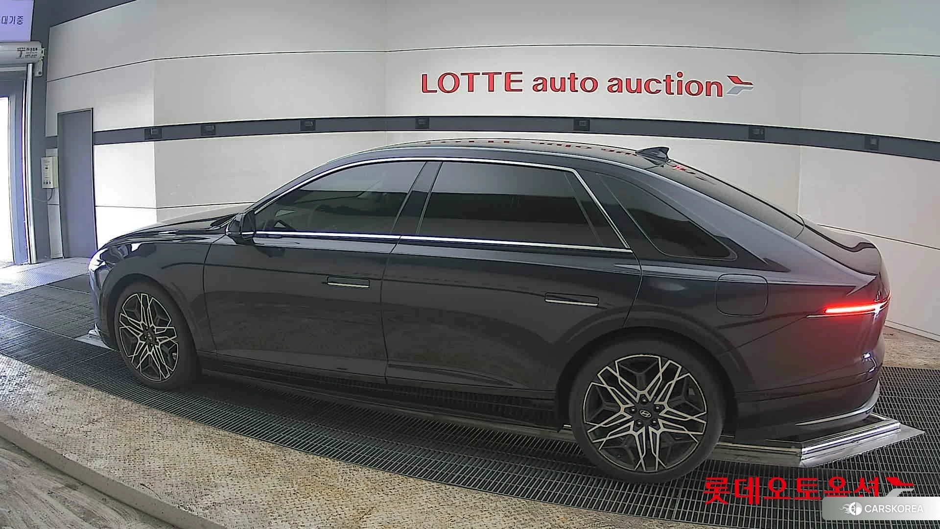 Hyundai Grandeur Hybrid 2023 Другое из Кореи, фото 2