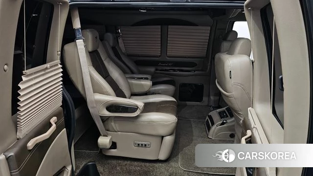 Chevrolet Express Van 2018 Черный из Кореи, фото 2