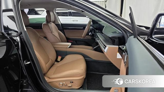 Hyundai Grandeur Hybrid (GN7) 2023 Черный из Кореи, фото 2