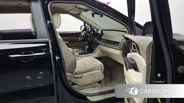 Kia Carnival 4th generation 2022 Черный из Кореи, фото 2