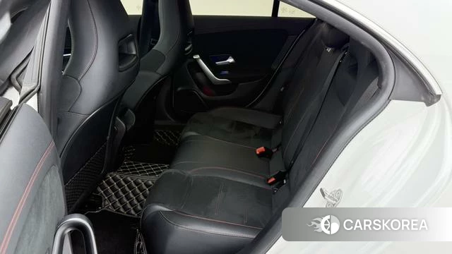 Mercedes-Benz CLA (import) 2022 Белый из Китая, фото 2