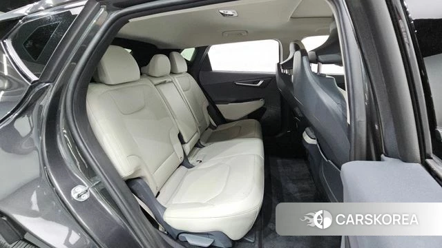 Kia EV6 2023 Серый из Кореи, фото 2