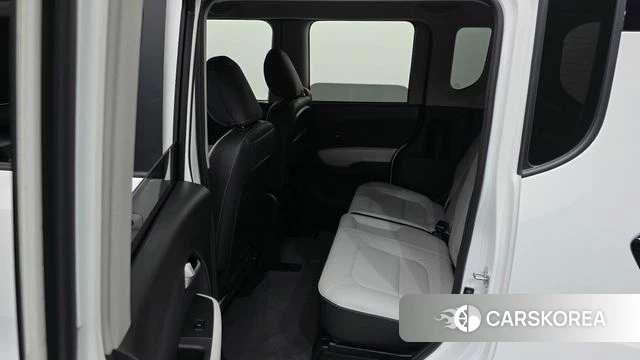 Kia The New Kia Ray EV 2023 Белый из Кореи, фото 2