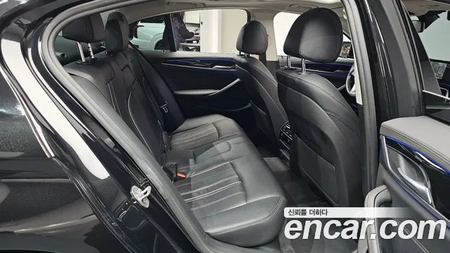 BMW 5 Series (G30) id 2659854 из Кореи 2