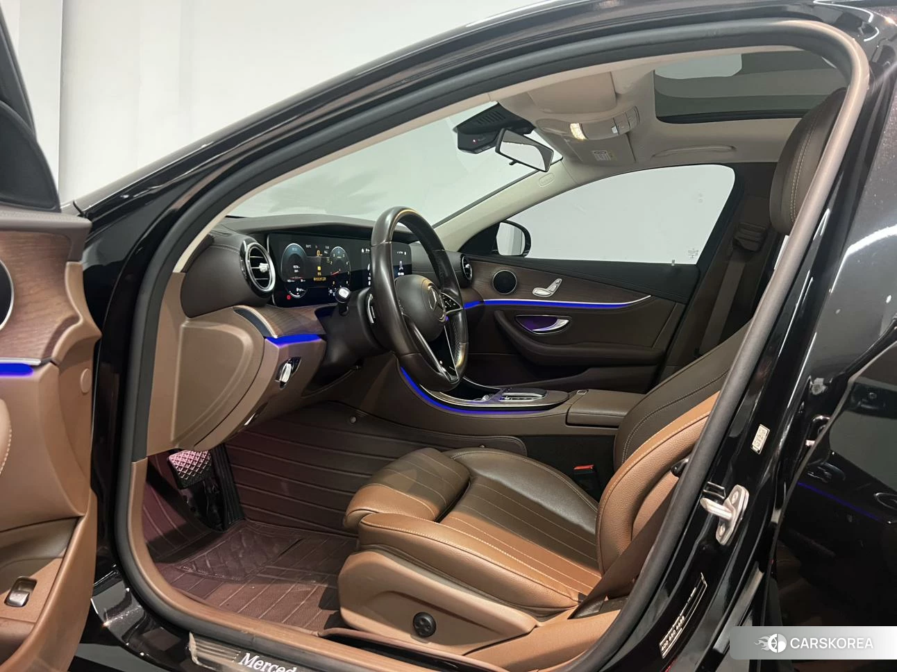 Mercedes-Benz E-Class 2021 Черный из Китая, фото 2