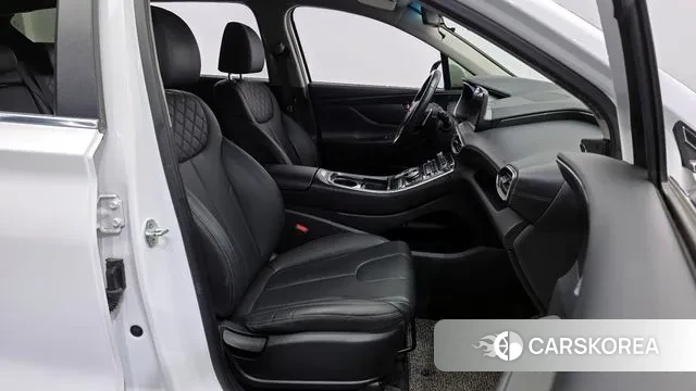 Hyundai The New Santa Fe 2021 Белый из Кореи, фото 2