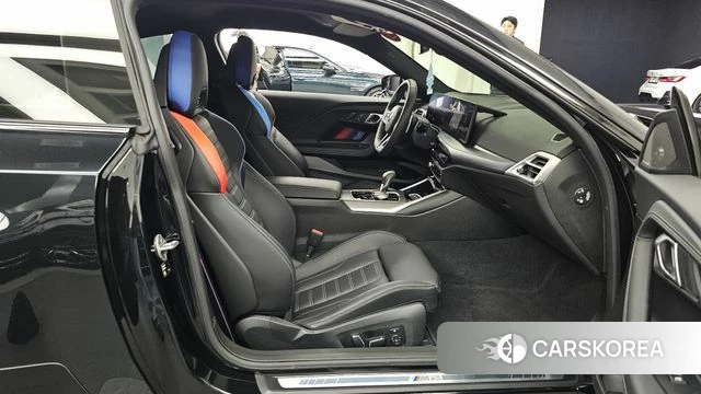 BMW M2 (G87) 2025 Черный из Кореи, фото 2
