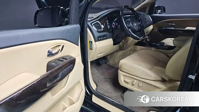 Kia The New Carnival 2020 Черный из Кореи, фото 2