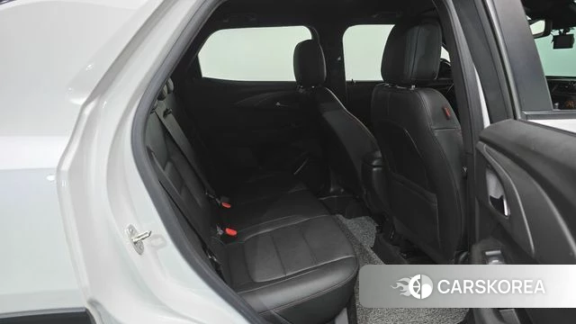 Chevrolet (GM Daewoo) Trailblazer 2021 Белый из Кореи, фото 2