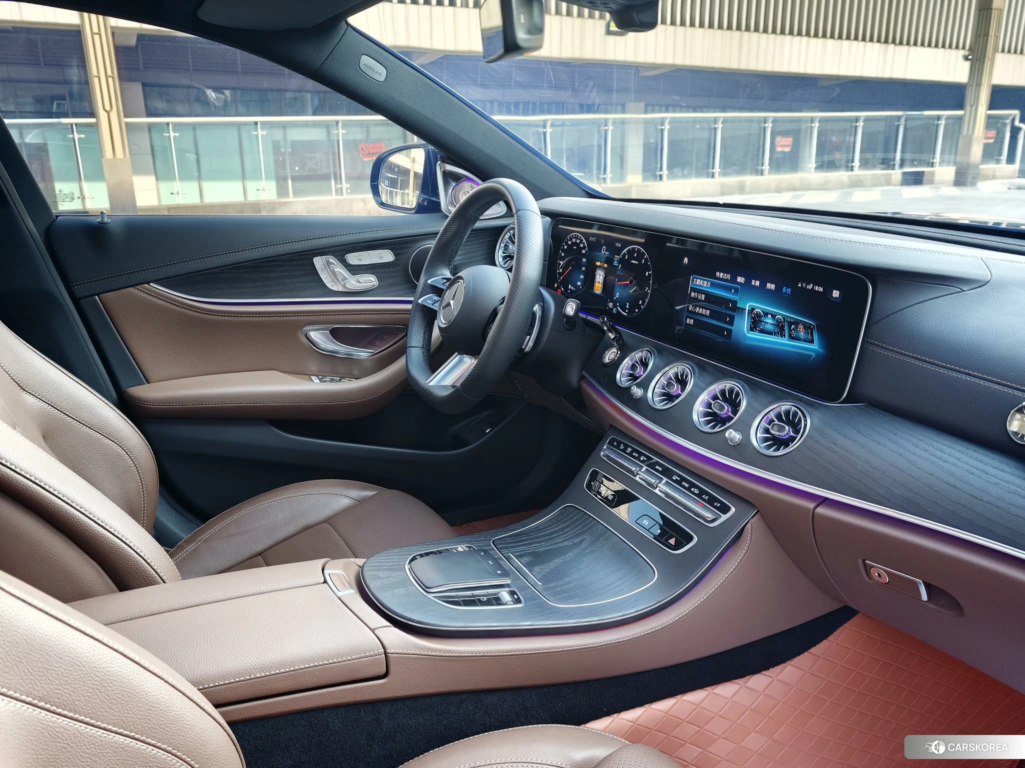 Mercedes-Benz E-Class 2023 Черный из Китая, фото 2