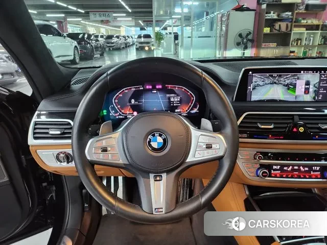 BMW 7 Series (G11) 2021 Черный из Кореи, фото 2