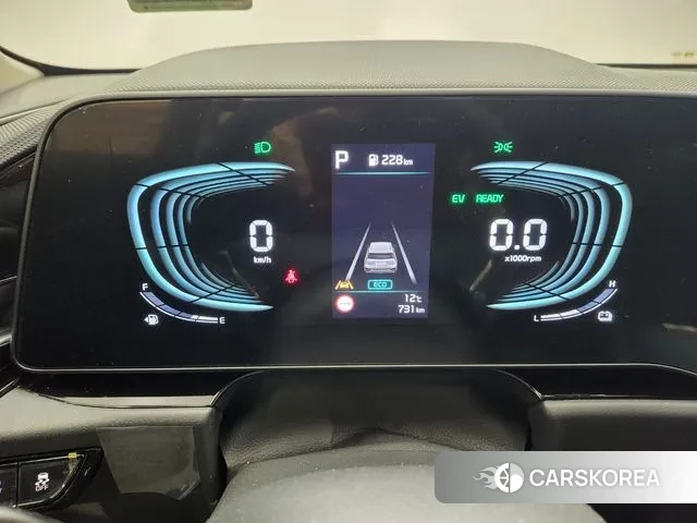 Kia Di Ol Nu Niro 2025 Серый из Кореи, фото 2