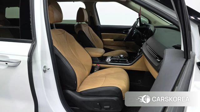 Kia Carnival 4th generation 2020 Белый из Кореи, фото 2