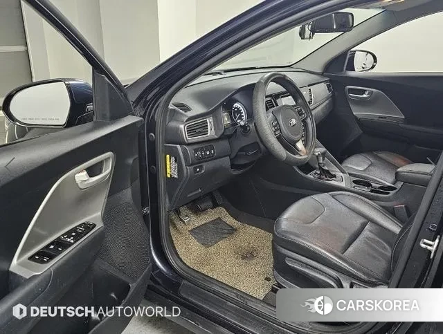 Kia Niro 2018 Синий из Кореи, фото 2