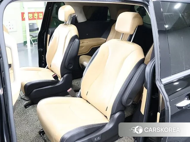 Kia Carnival 4th generation 2020 Черный из Кореи, фото 2