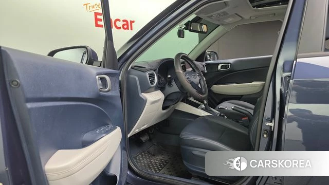 Hyundai Venue 2022 Синий из Кореи, фото 2
