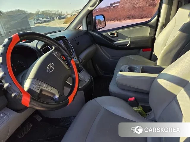 Hyundai The New Grand Starex 2020 Серебристо-серый из Кореи, фото 2