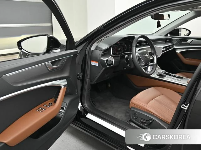 Audi A6 (C8) 2024 Черный из Кореи, фото 2
