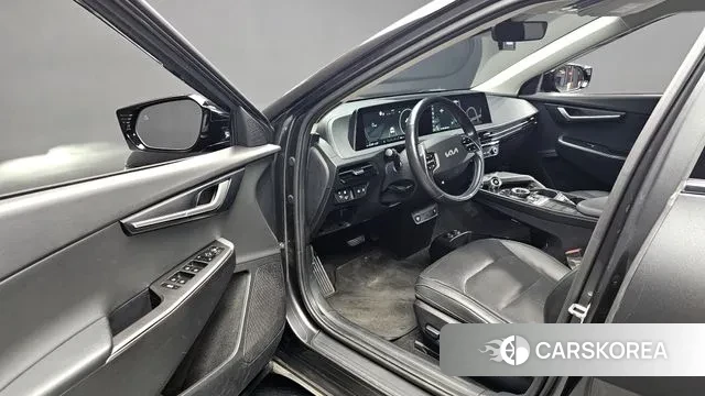 Kia EV6 2021 Серый из Кореи, фото 2