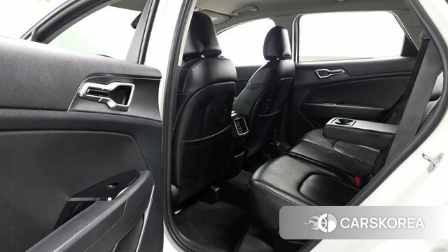 Kia Sportage 5th Generation 2022 Белый из Кореи, фото 2